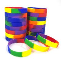 Logotipo personalizado / Carta / Palavra / Padrão Pulseiras de silicone impressas Promoção Arco-íris de cores múltiplas Gradiente de pulseira de silicone
