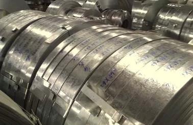 0.15-3.8mm Chromated DX51 Hot Dip Galvanized Steel Strip For Manufacturing Industry