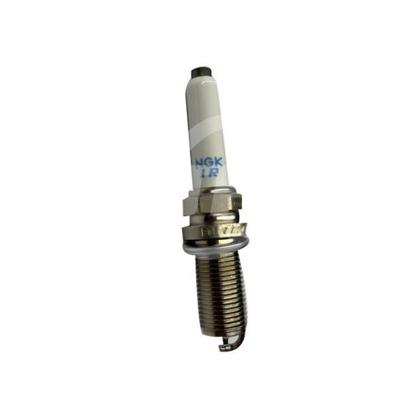 Spark Plug 202V25923-0005 Sinotruk HOWO CNG Engine  Truck Parts