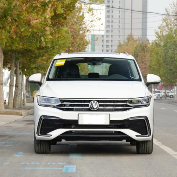 VW Tiguan X 2023 330TSI 2wd honra o Meados de-tamanho SUV da edição da capitânia	Todo-roda-movimentação dianteira