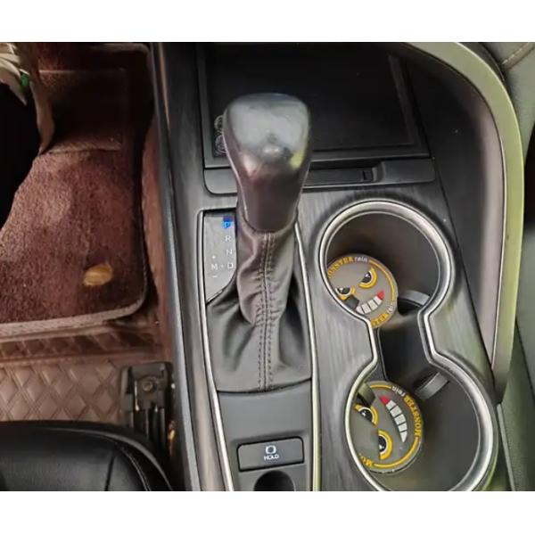 Medium Size Vehicles in Daytime Light LED 10 Automatic Transmission Leather Dark