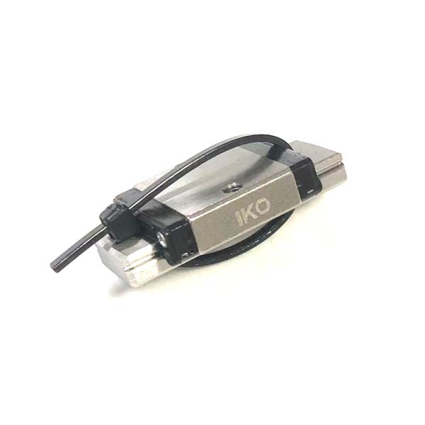 KLW-M9261-00 Руководство по запасным частям YAMAHA YSM20R Монтажная направляющая Основная направляющая перегородки