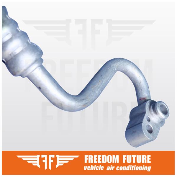 OEM 88711-0K092 Tuyau de refoulement de climatisation automatique Hilux Vigo pour Toyota 05-13