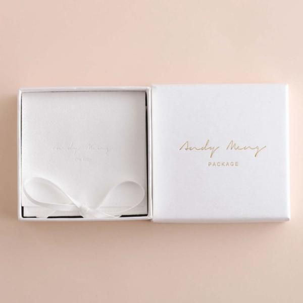 Multipurpose White Custom Jewelry Gift Boxes , Lid And Base Box 9x9x3.5cm