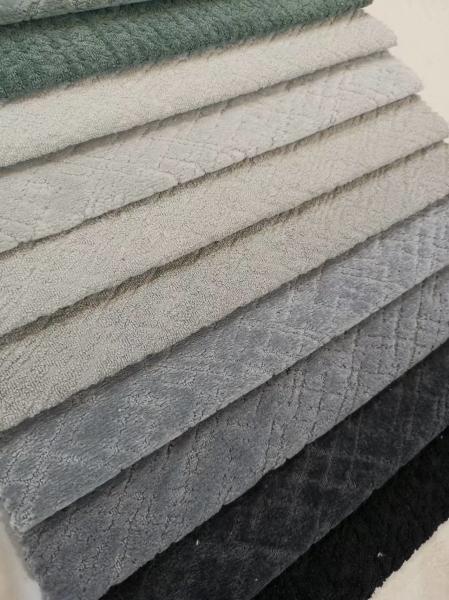 Fashion Customizable Jacquard Upholstery Fabric Soft Knitted Fabric Sofa Fabric Factory