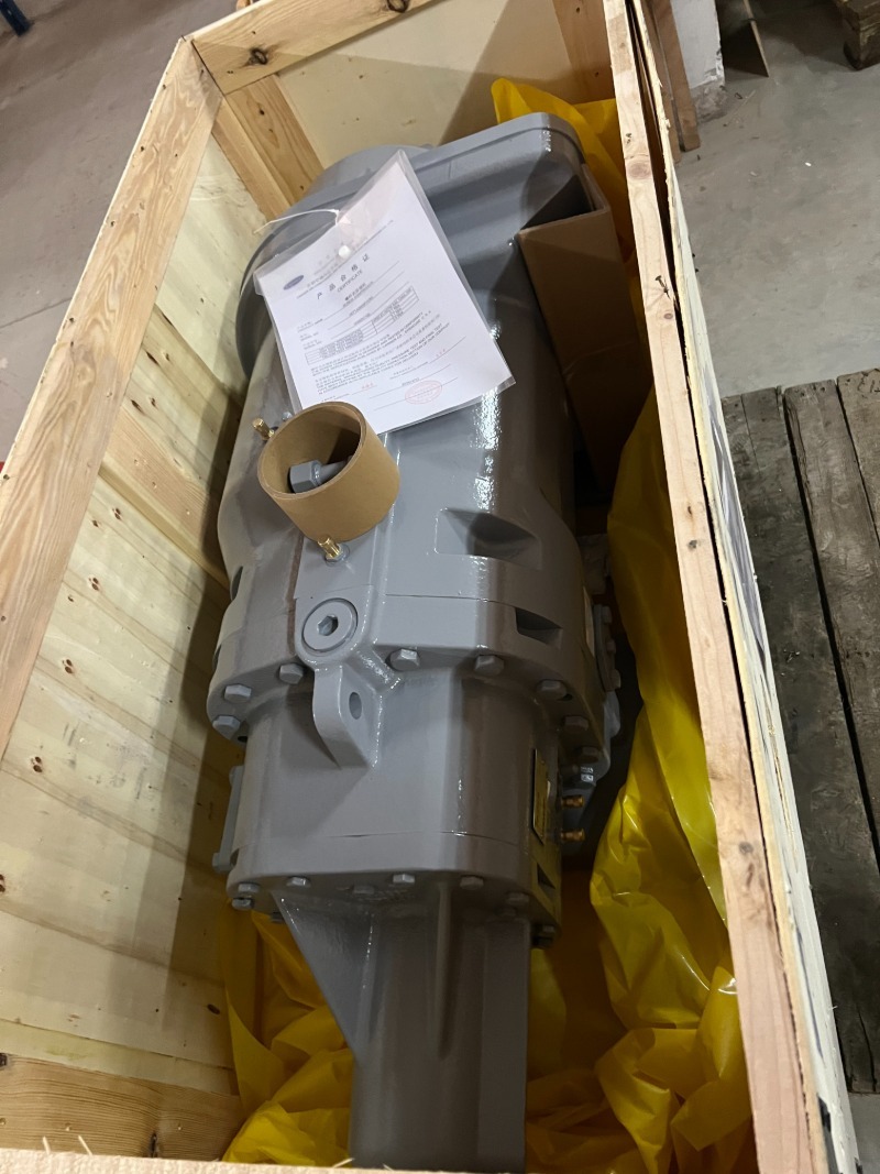 Carlyle 06TTR266 120HP Low Temperature Screw Type Refrigeration Compressor