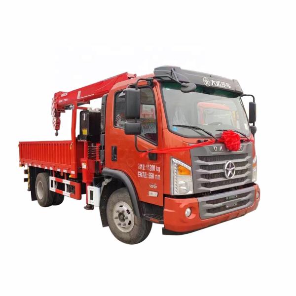 DAYUN Telescopic Boom Crane Truck Mounted 4 Tons Folding Crane