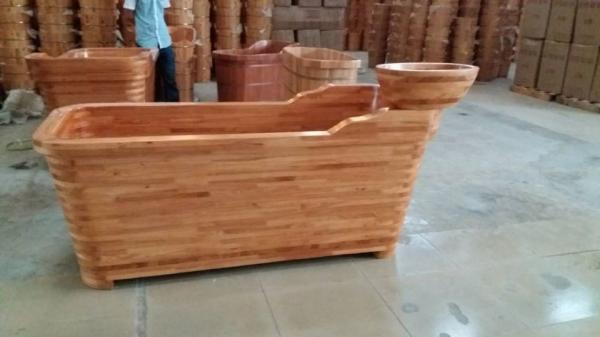 wooden bathtub, bath tub