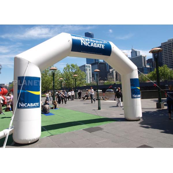 На открытом воздухе событие коммерчески рекламировать подгоняло линию свод входа начала и финиша гонки логотипа раздувную/арку