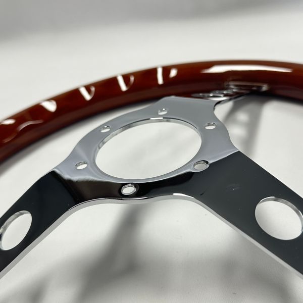 Custom Walnut Wood Steering Wheels 350MM 3 Chrome Spokes Fade Resistant