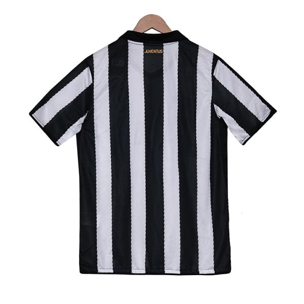 Juventus 2010-2011 season retro home football jersey collector edition reproduces the memory of Del Piero era