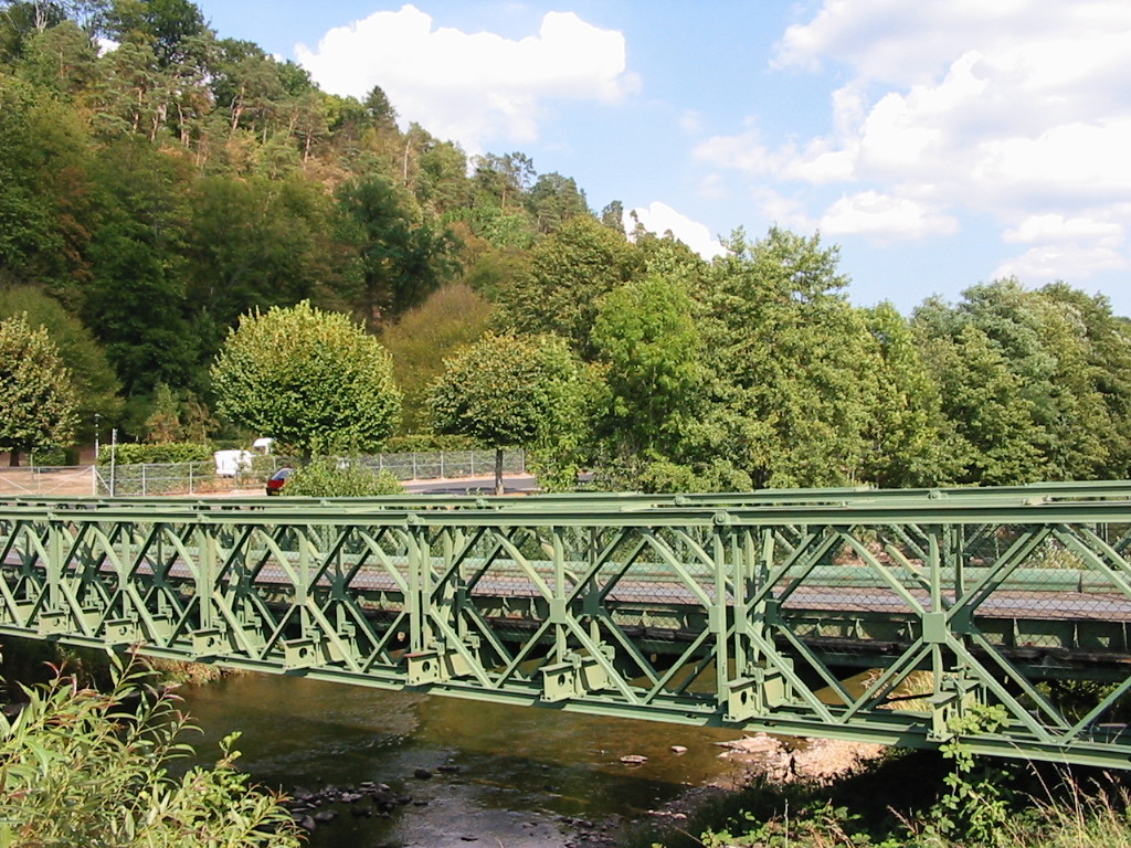 Профессиональный военный стандарт Compact 200 Bridge Pedestrian