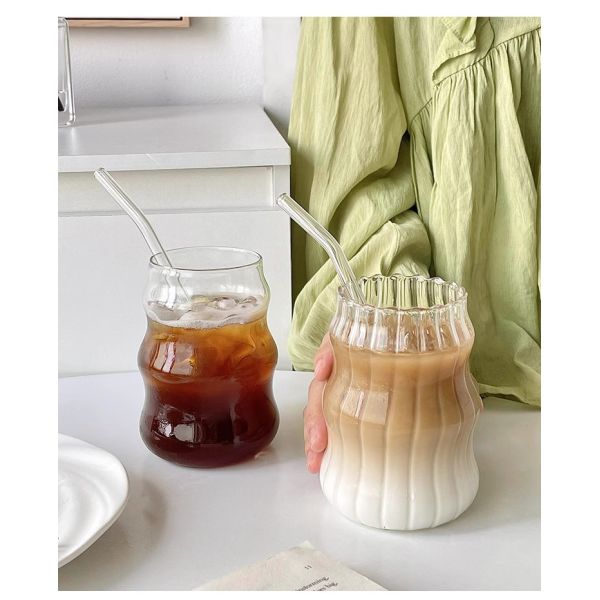 New Product Cloud Shaped Borosilicate Glass Cup With Bamboo Wood Lid 350mL Capacity Microwave & Dishwasher Safe Classic Design