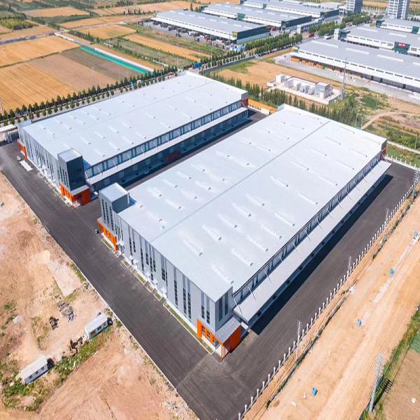 Pre Engineered Steel Structure Building / Structural Steel Sheds With Easy Assembly And Durability