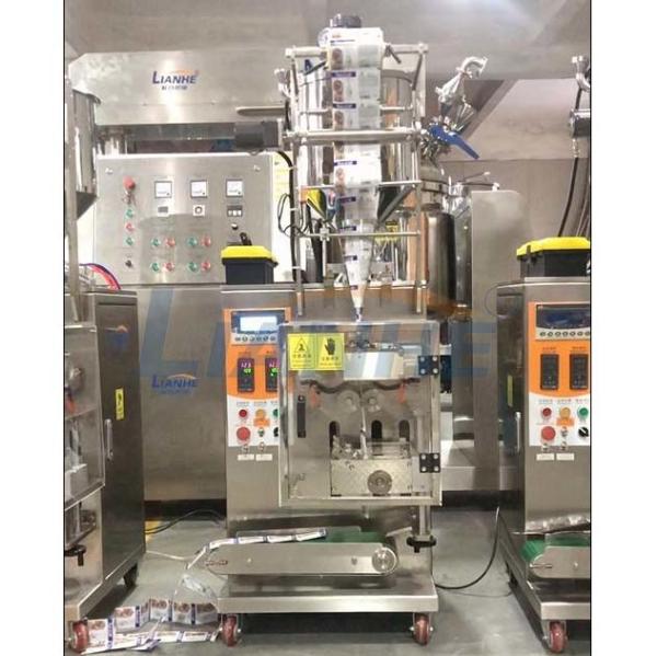 Máquina de enchimento elétrica do saquinho do ANIMAL DE ESTIMAÇÃO 3.5KW para a embalagem do champô