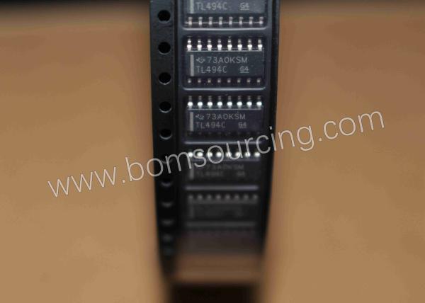 TL494CDR Integrated Circuit IC Chip Regulator Positive Output Step Up / Down DC-DC Controller IC