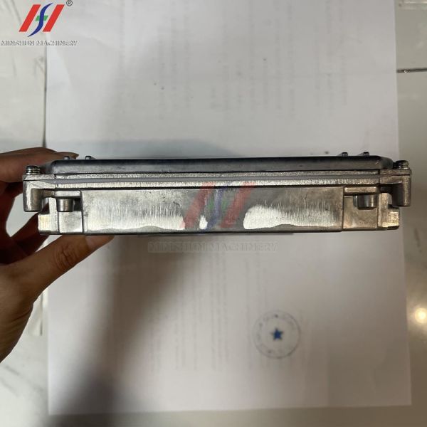 Isuzu 6HK1 Engine Control Unit ECU 8975062060 For Hitachi ZX330-5A Excavator ECM