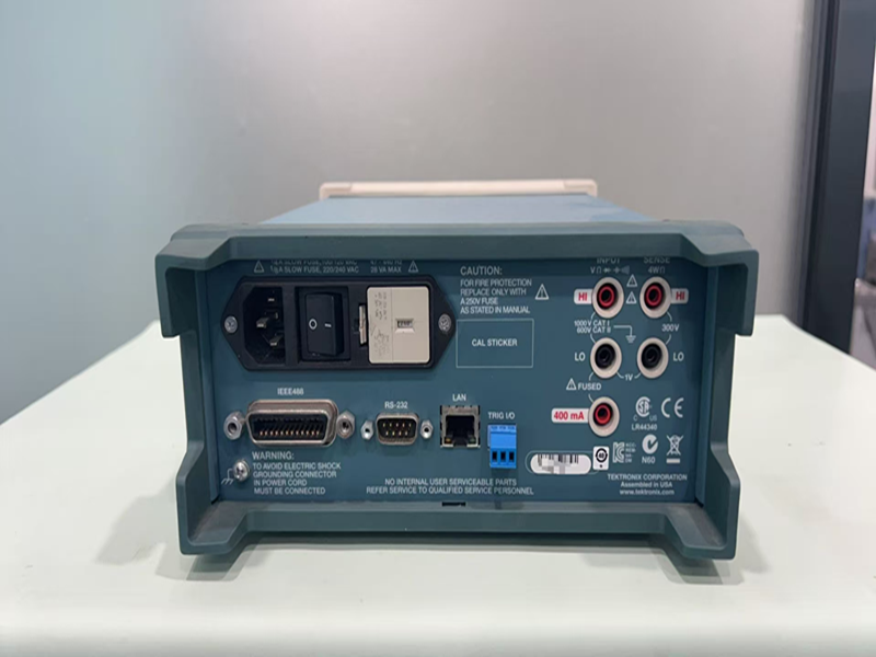 Tektronix DMM4040 6-1/2 Digit Digital Multimeter with Dual-Display and Remote Operation via IEEE 488, RS-232, Ethernet