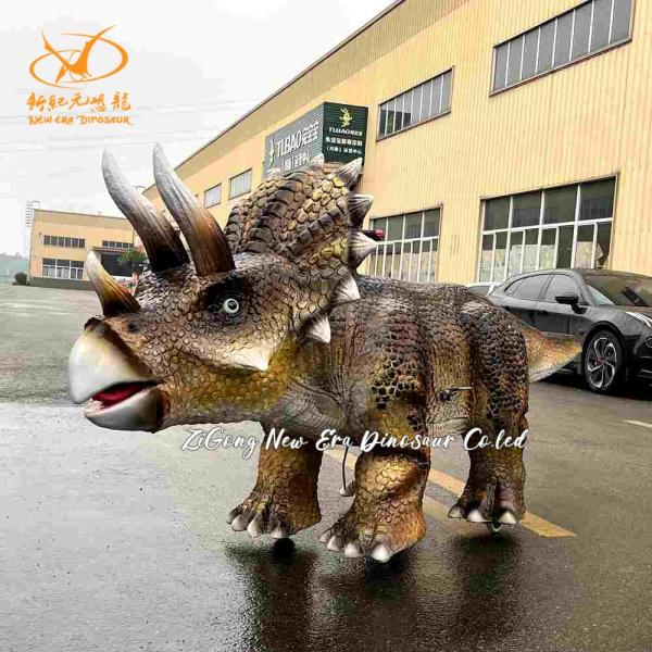 Realistic Triceratops Dinosaurs Walking Realistic Dinosaur Car