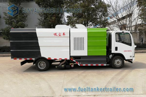 JAPAN ISUZU Vacuum Suction Dust Truck 700P 190hp Road Cleaning Vehicle 7000L Dry And Wet Street Sweeper Truck