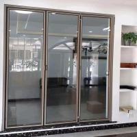 Proyecto de contratación de puertas elevadoras y correderas de aleación de aluminio con espesor de pared de 1,4 mm