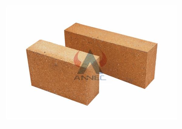 Fire Resistant SK34 Clay Refractory Brick 40MPA Yellow Color 2.4g/Cm2