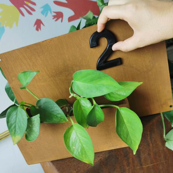 Wall mounted weathering steel decorative small flower pot