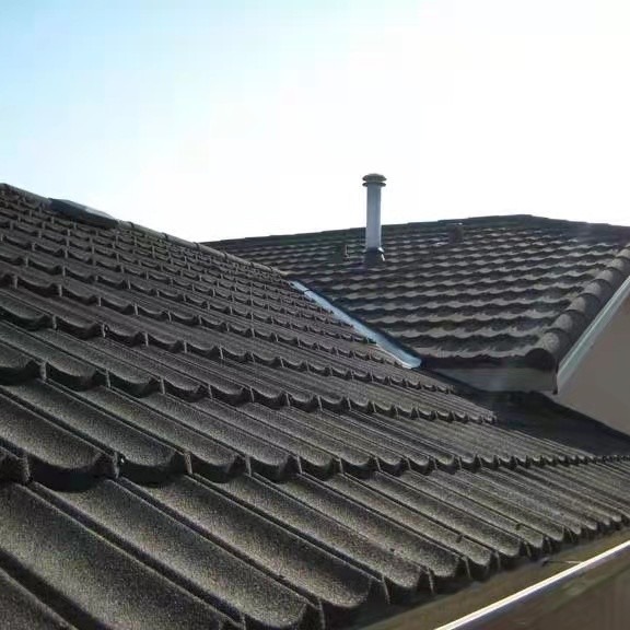 GI色は波形の鋼板、GIに波形を付けたシートの屋根を付けを塗った