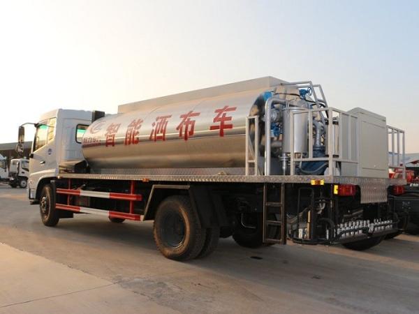 Dongfeng 10cbm 4*2 Intelligent Road Maintenance Construction Bitumen Distributor Asphalt Sprayer Paver Truck