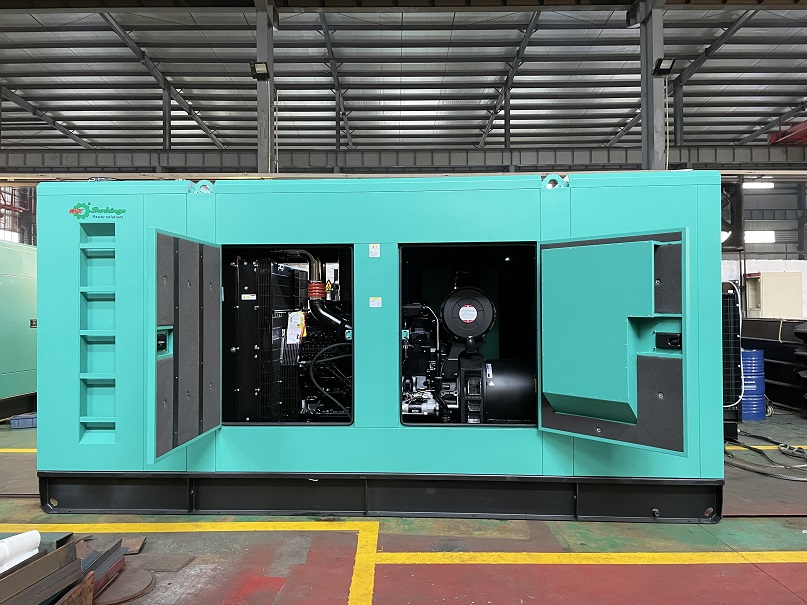 Водяное охлаждение набора генератора 24h OEM 800kw Cummins дизельное непрерывное