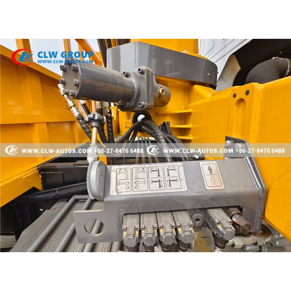 Sinotruk HOWO 6x4 Flatbed Wrecker Truck with 10 Ton Knuckle Boom Crane