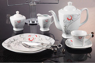 porcelain/tea set （tea pot,sugar pot,creamer pot)
