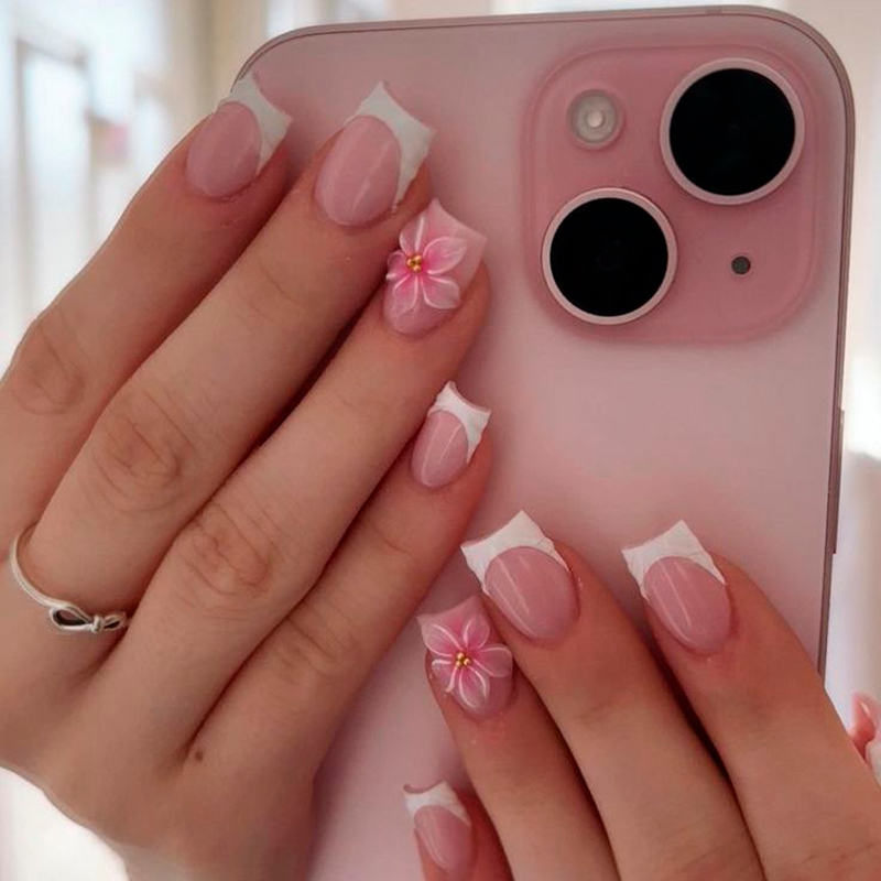 Medium Square 3D False Nails Flower Design No Nail Salon Visit Needed