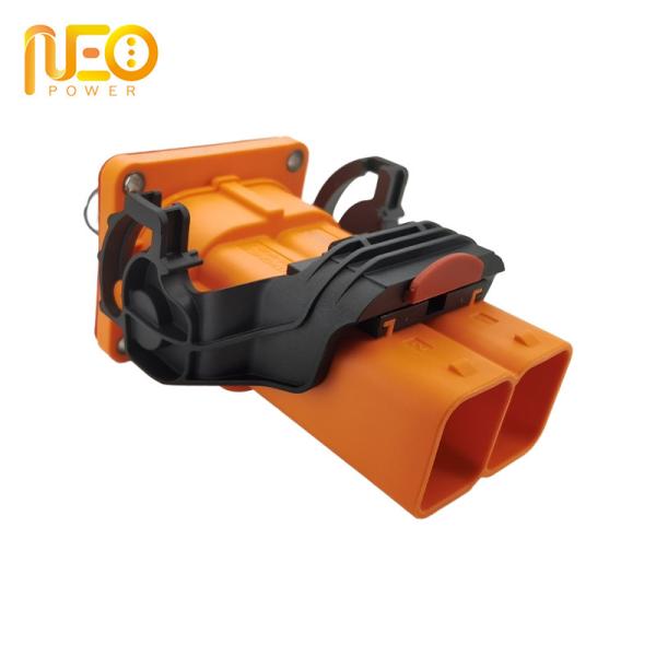 2 Pin 70mm2 200A Straight High Voltage Connector For Electrical Vehicle
