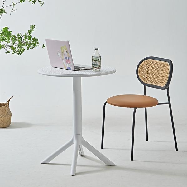 Nordic Household Plastic Dining Table Small Portable Hollow Round Outdoor Coffee