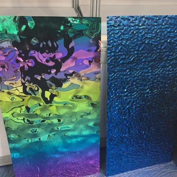 Потолок из нержавеющей стали 0,6*1220*2440 мм