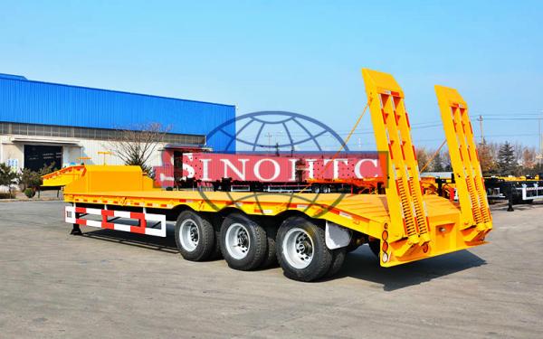 3 Axles Gooseneck Low Bed Semi Trailer For Excavator Transport 60 Ton Load