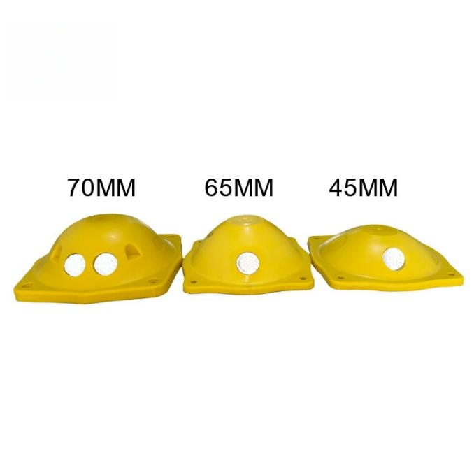 Yellow ABS Plastic Road Stud Pavement Marker with 170*170*45mm 173*173*65mm 200*200*70mm Sizes for Traffic Safety