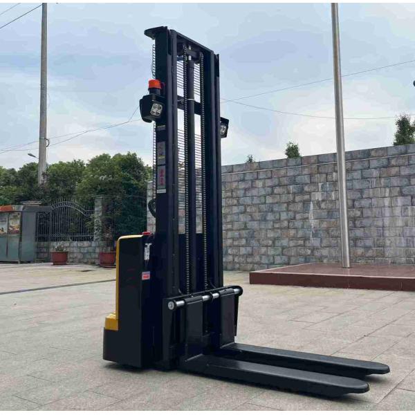 Electric Walkie Stacker 1500kg Load Capacity 3M Lift Height
