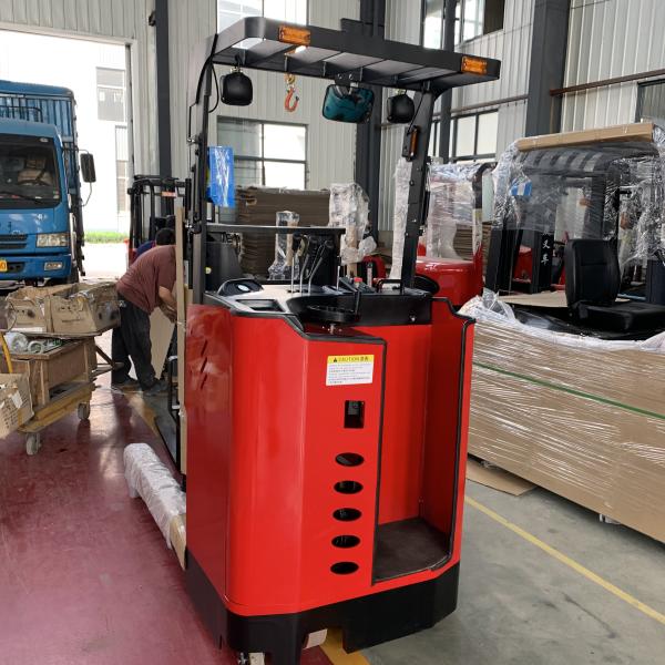 2000kg Stand Up Forklift Reach Stacker Lifting Height 5.5m Reach Truck Electric