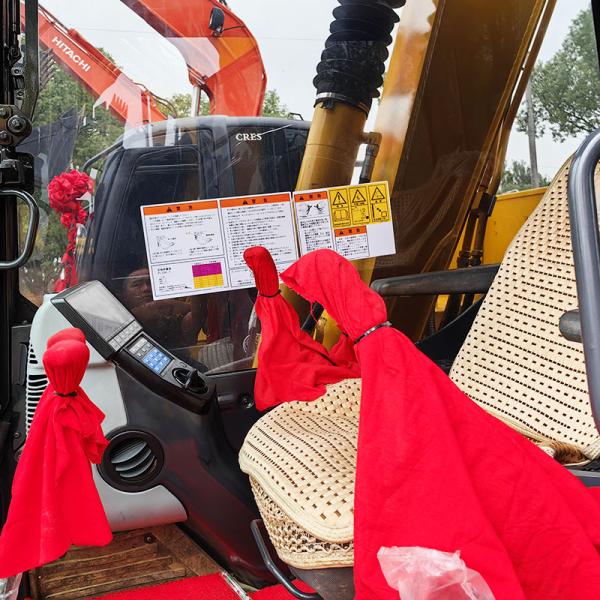 Earthmoving Used Komatsu Excavators Heavy Machine PC70-8 7T