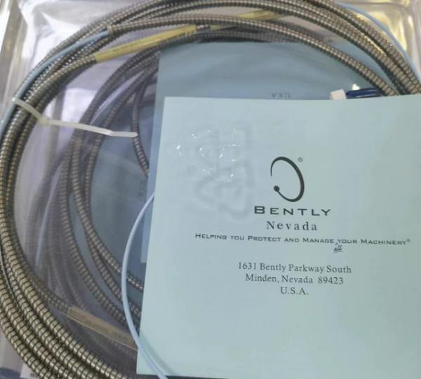 Bently Nevada 330907-05-30-10-02-CN 5M 16.4 pies 3300 NSv Sonda de montaje inverso M10 X 1 roscas