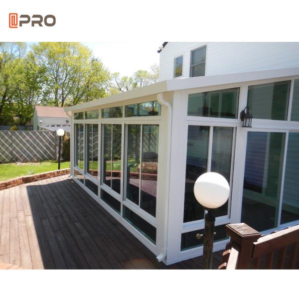 Sunroom ereto livre da varanda do   da estufa   de vidro da casa do jardim de 4 estações