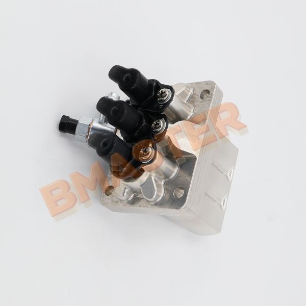 Diesel Engine Mitsubiishi Fuel Injection Pump Model 0945003820 Suitable For L3E61A Engine Applications And Maintenance