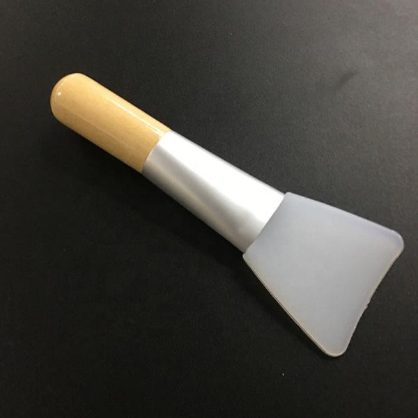 Single Eco Vegan Flat Makeup Brush Bamboo Wood Handle Silicon Facial Mask Brush
