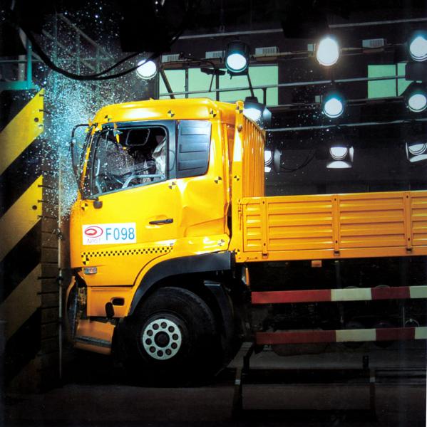 Euro3 Dongfeng Kinland DFL1253AXA Cargo Truck,Dongfeng Camion De Cargaison Lumière,Dongfen