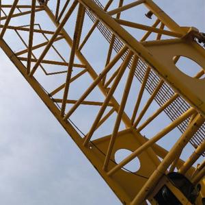 24-84 M Tower Jib Length Hydraulic Crawler Crane With 0-3rpm Rotation Speed And