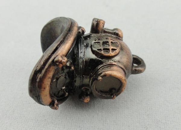 Pewter Stamped, Die Spinning, Injection Scuba Diving Promotional Keychain, Antique Copper Plating