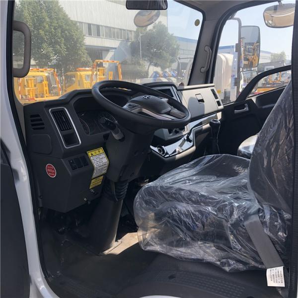 Custom 5 Tons Hyundai Flatbed Rollback Tow Truck With 5.6m Bed Length