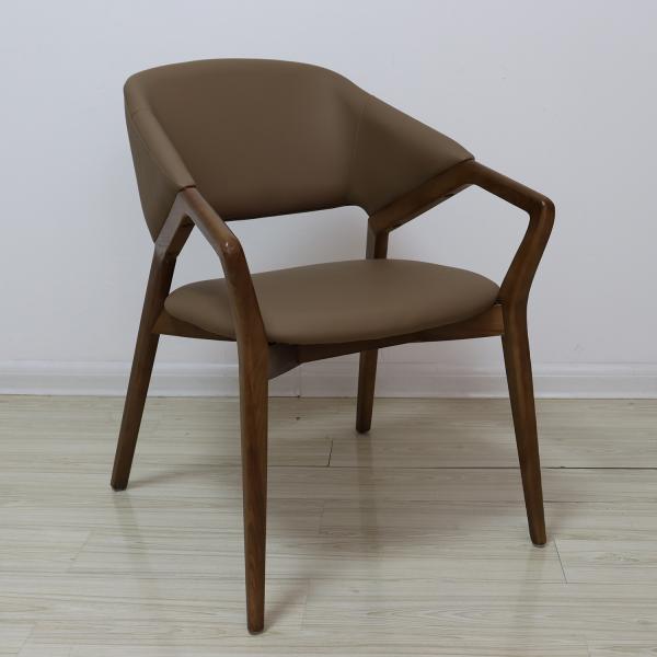 2023 Modern Design Solid Wood PU Leather Dining Room Arm Chair for Cafes Add Charm to Your Restaurant